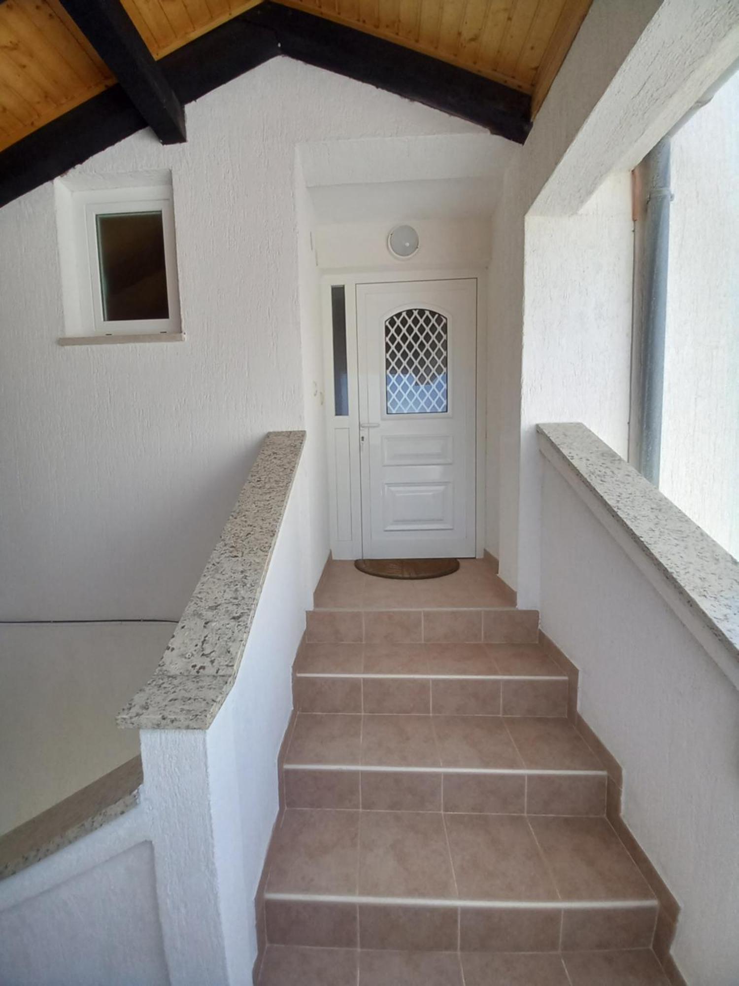 Apartment Preka Palit Екстер'єр фото